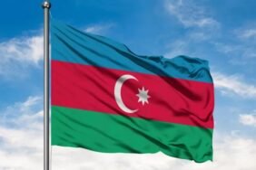 Azerbaycan bayraği (10)