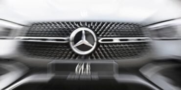 Mercedes_Benz_81660167_jl7rkl