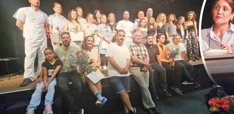 Tiyatro eğitiminin finalinde sahne aldılar